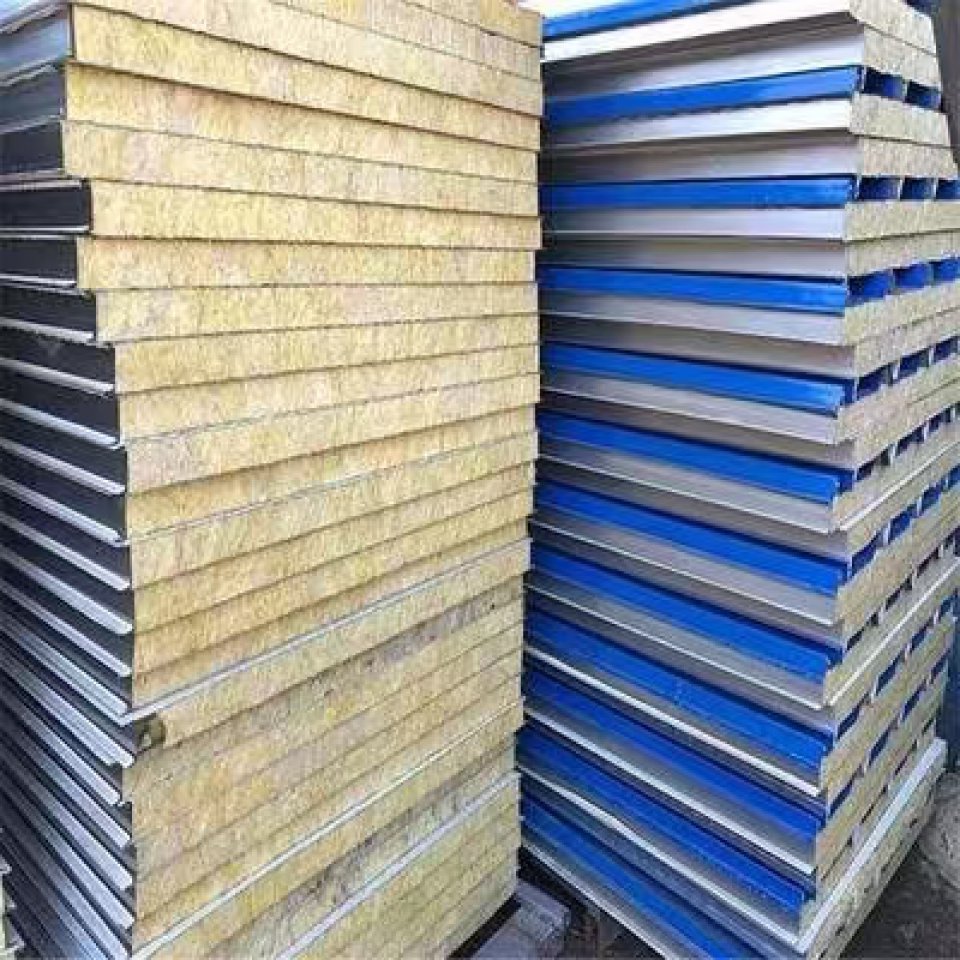 信息标彩钢夹心岩棉复合板和彩钢泡沫复合板实体厂家题